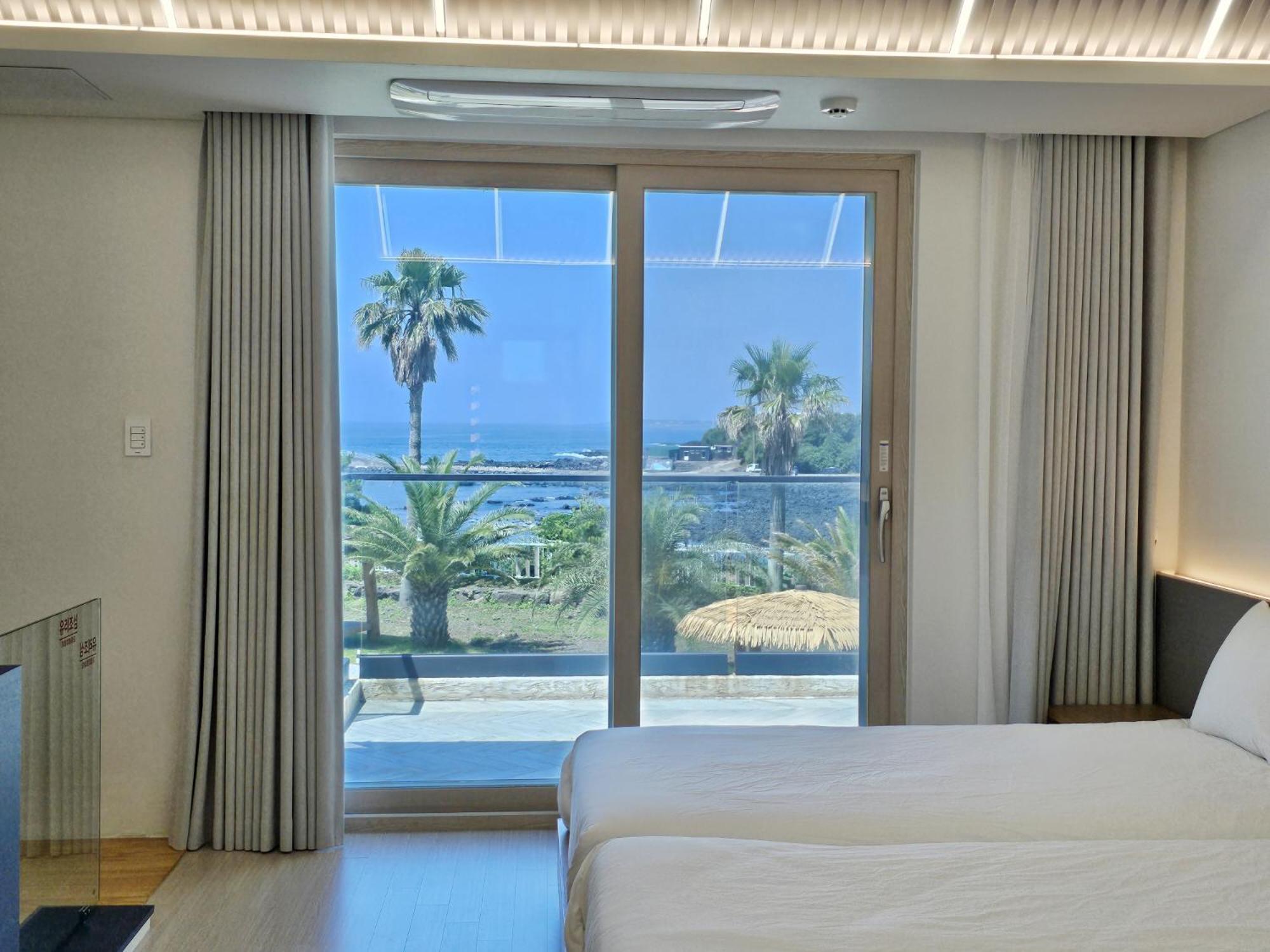 Jeju Badayeon Villa Согвипхо Экстерьер фото