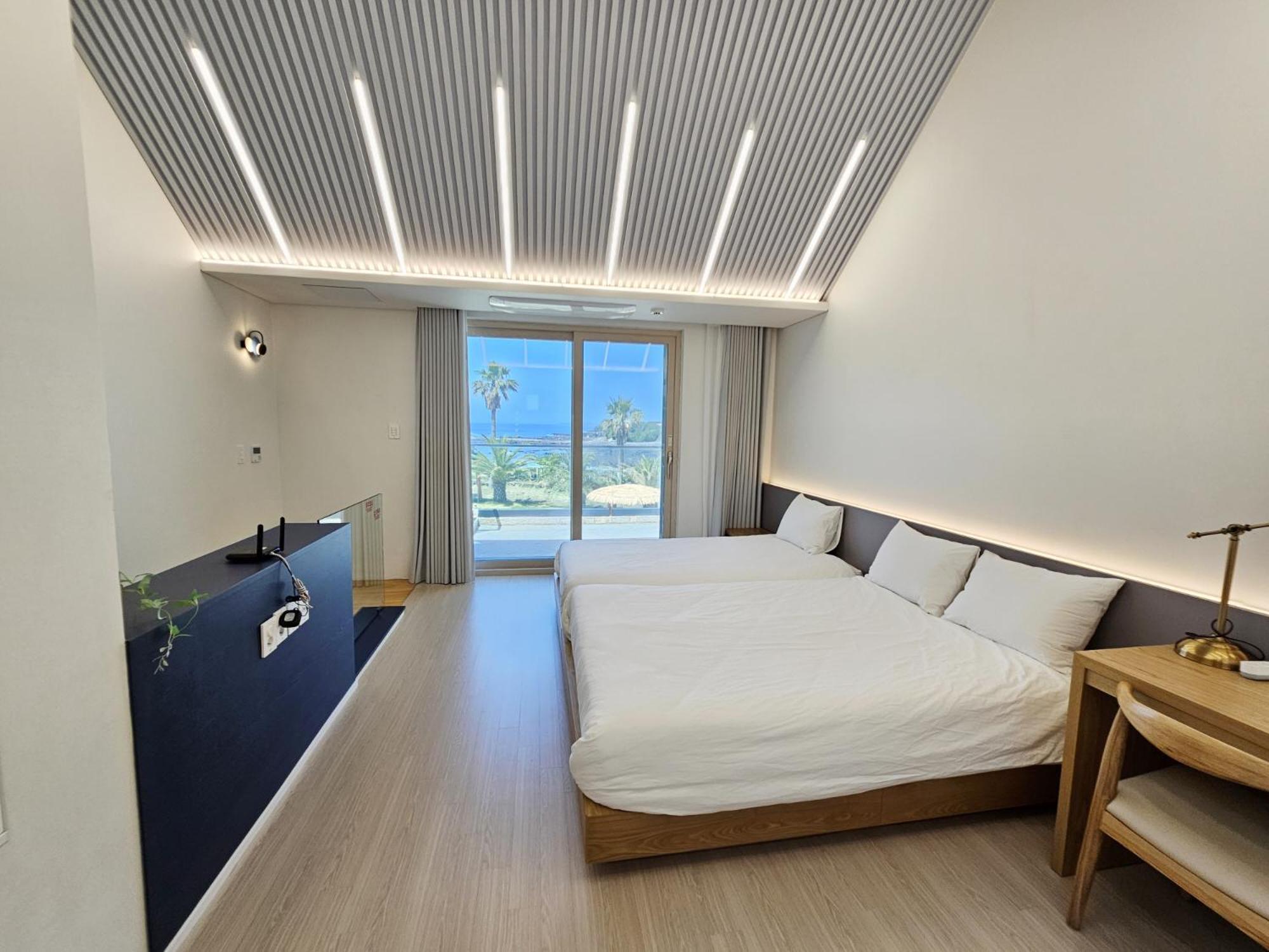 Jeju Badayeon Villa Согвипхо Экстерьер фото